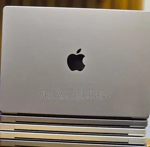 New Laptop Apple MacBook Pro 32GB Apple M1 Pro SSD 512GB