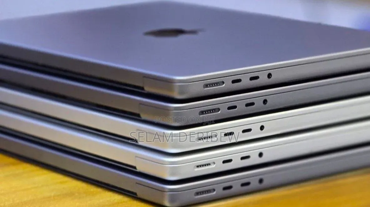 New Laptop Apple MacBook Pro 32GB Apple M1 Pro SSD 512GB