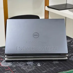 New Laptop Dell XPS 13 16GB Intel Core i7 SSD 512GB