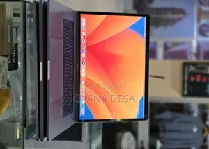 New Laptop Apple MacBook Pro 2017 16GB Intel Core i7 SSD 512GB