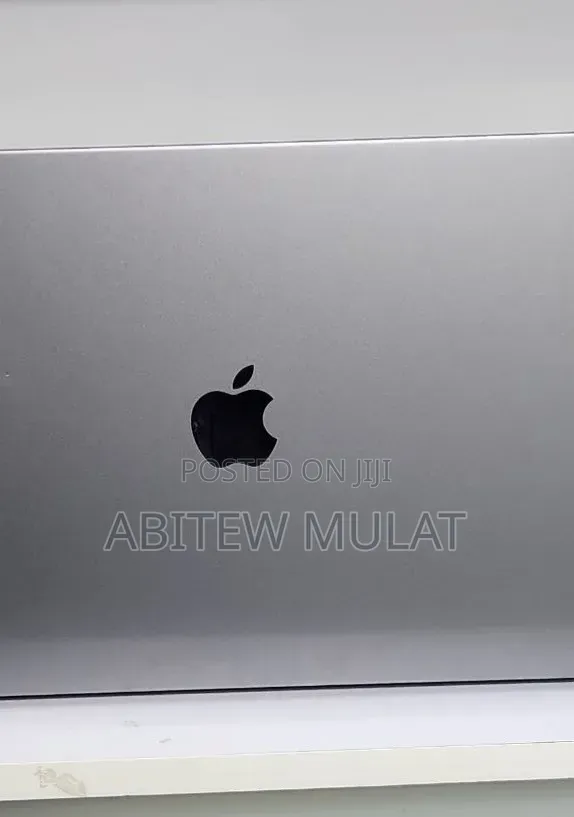 New Laptop Apple MacBook Pro 2021 M1 32GB Apple M1 Pro SSD 512GB