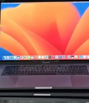 New Laptop Apple MacBook Pro 2017 16GB Intel Core i7 SSD 512GB