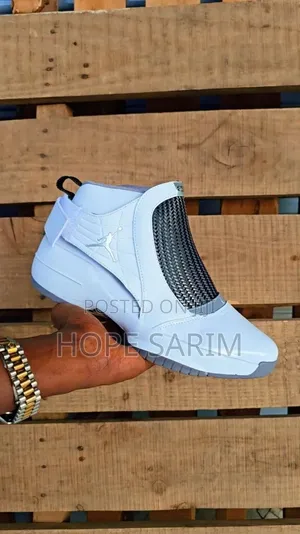Air Jordan 19 Retro Shroud