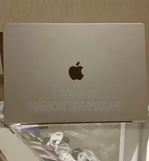 New Laptop Apple MacBook Pro 2021 M1 32GB Apple M1 SSD 512GB