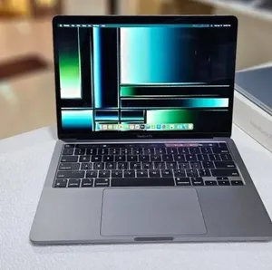 New Laptop Apple MacBook Pro 2022 M2 8GB Apple M2 SSD 256GB