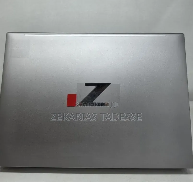 New Laptop HP ZBook Firefly 16inch G9 16GB Intel Core i7 SSD 512GB