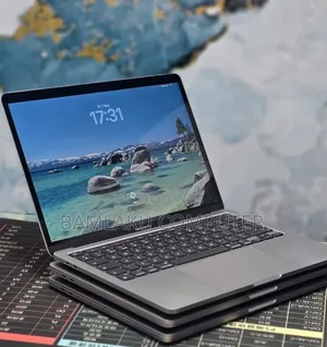 New Laptop Apple MacBook Pro 2020 M1 8GB Apple M1 Pro SSD 512GB