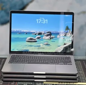 New Laptop Apple MacBook Pro 2020 M1 8GB Apple M1 Pro SSD 512GB