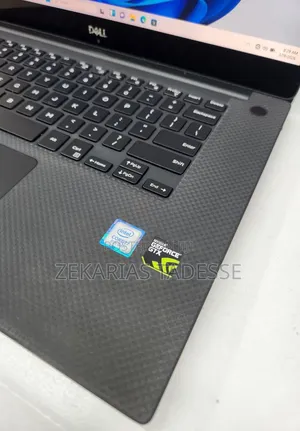 New Laptop Dell XPS 15 16GB Intel Core i7 SSD 512GB