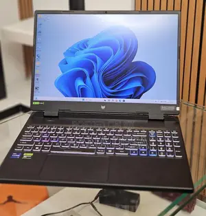 New Laptop Acer Predator Helios 300 16GB Intel Core i9 SSD 1T