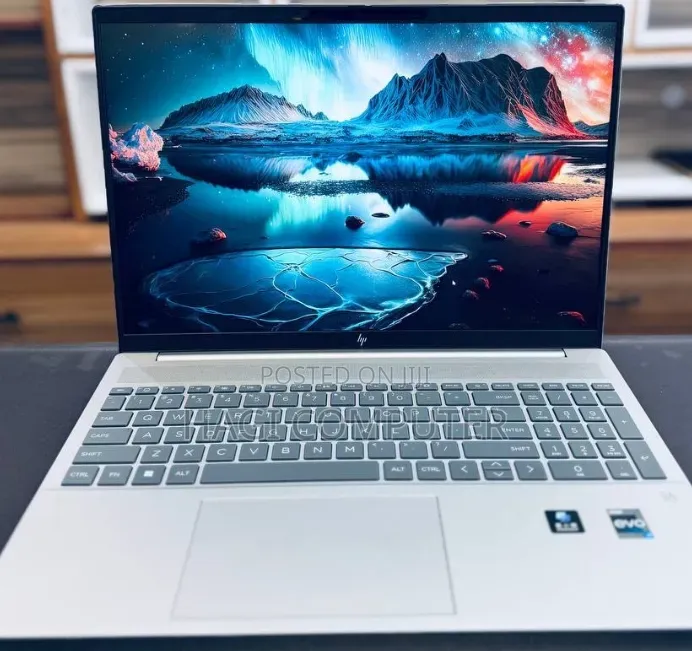 New Laptop HP Pavilion 15 16GB Intel Core i7 SSD 1T