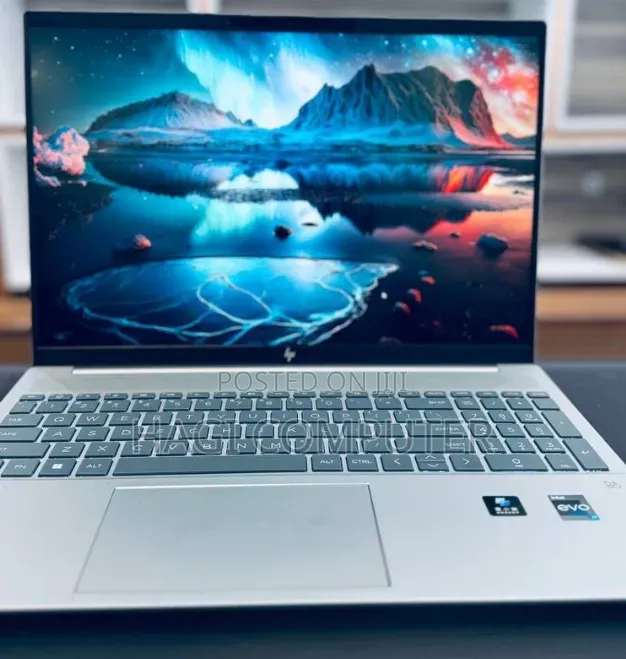 New Laptop HP Pavilion 15 16GB Intel Core i7 SSD 1T