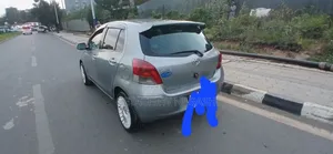 Toyota Yaris 2008 Gray