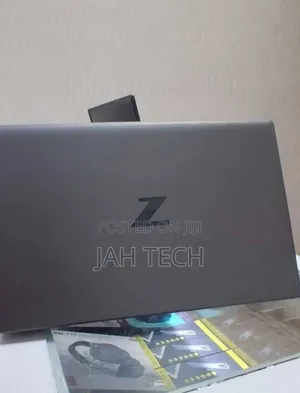 New Laptop HP ZBook Studio G8 16GB Intel Core i7 SSD 512GB