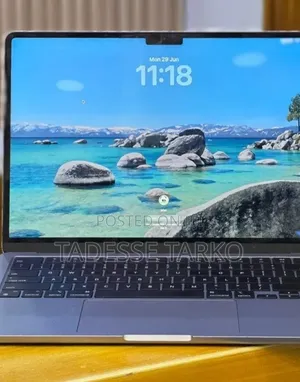 New Laptop Apple MacBook Air 2022 M2 8GB Apple M2 SSD 256GB