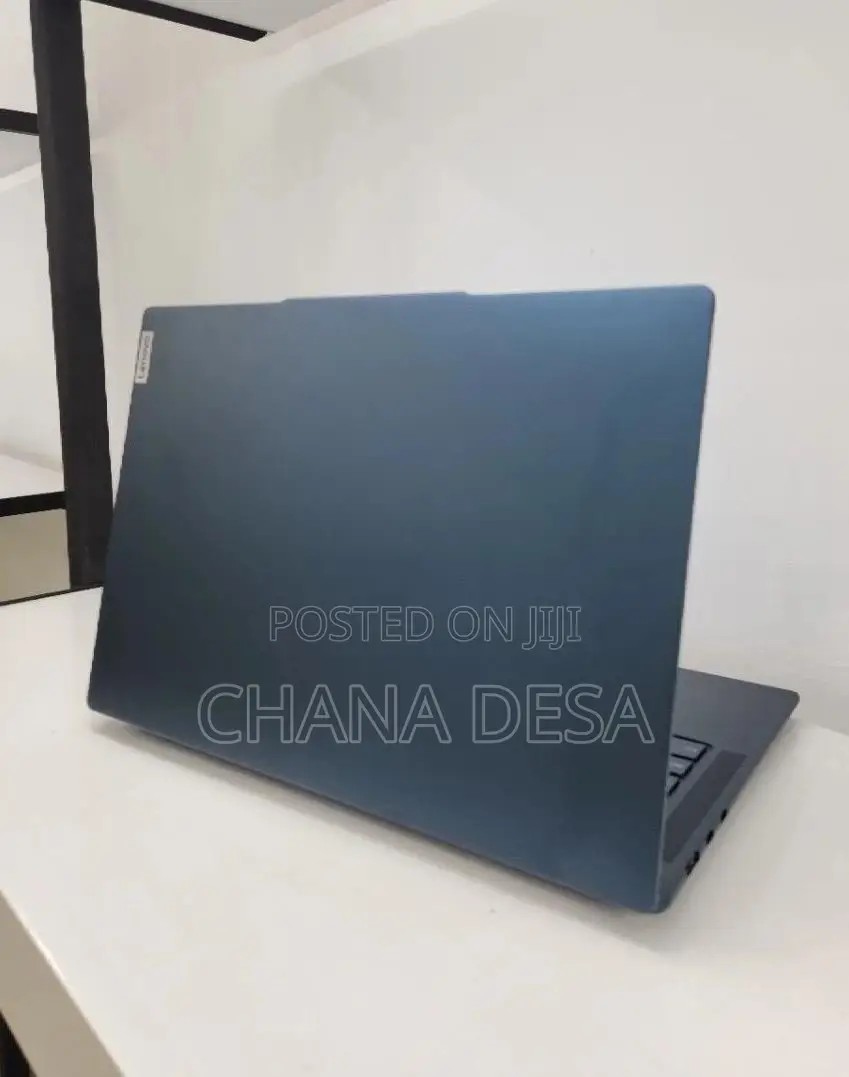 New Laptop Dell Inspiron 15 16GB Intel Core i7 SSD 512GB