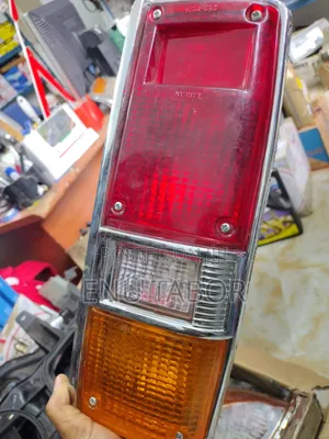 Toyota Land Cruiser fJ60 Tail Light