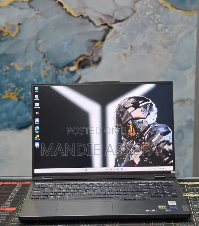 New Laptop Lenovo 16GB Intel Core i9 SSD 1T