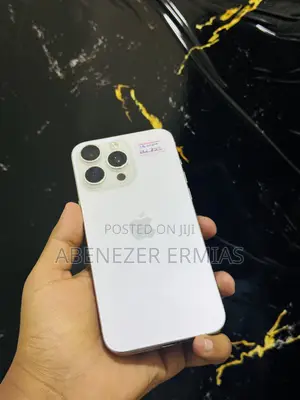 Apple iPhone 15 Pro Max 256 GB White