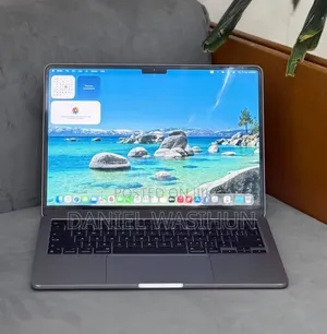 New Laptop Apple MacBook Air 2022 M2 8GB Apple M2 SSD 256GB
