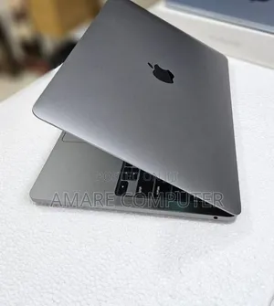 New Laptop Apple MacBook Pro 2022 M2 8GB Apple M2 SSD 256GB