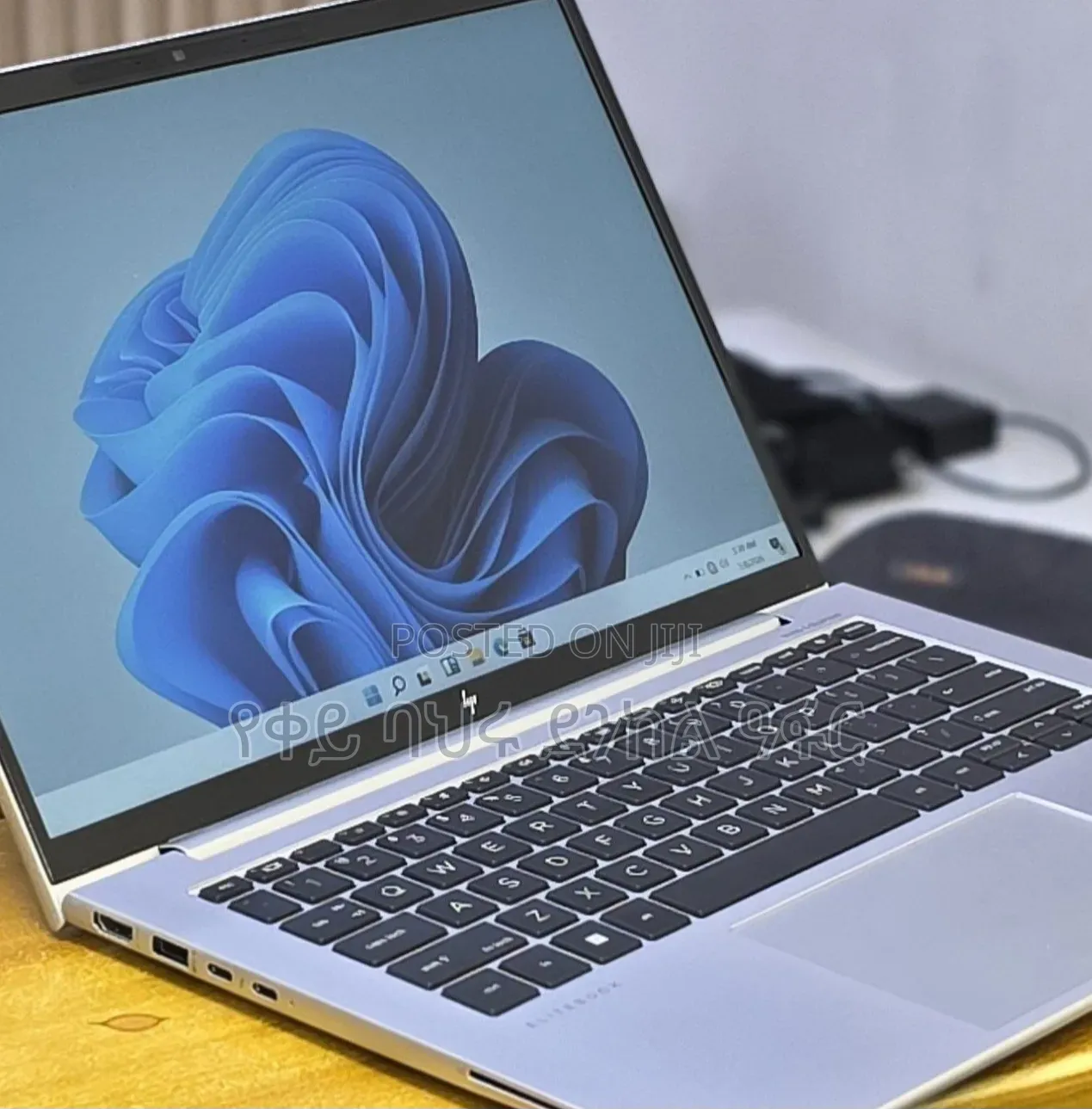 New Laptop Apple MacBook Pro 2020 M1 32GB Apple M1 Pro SSD 512GB