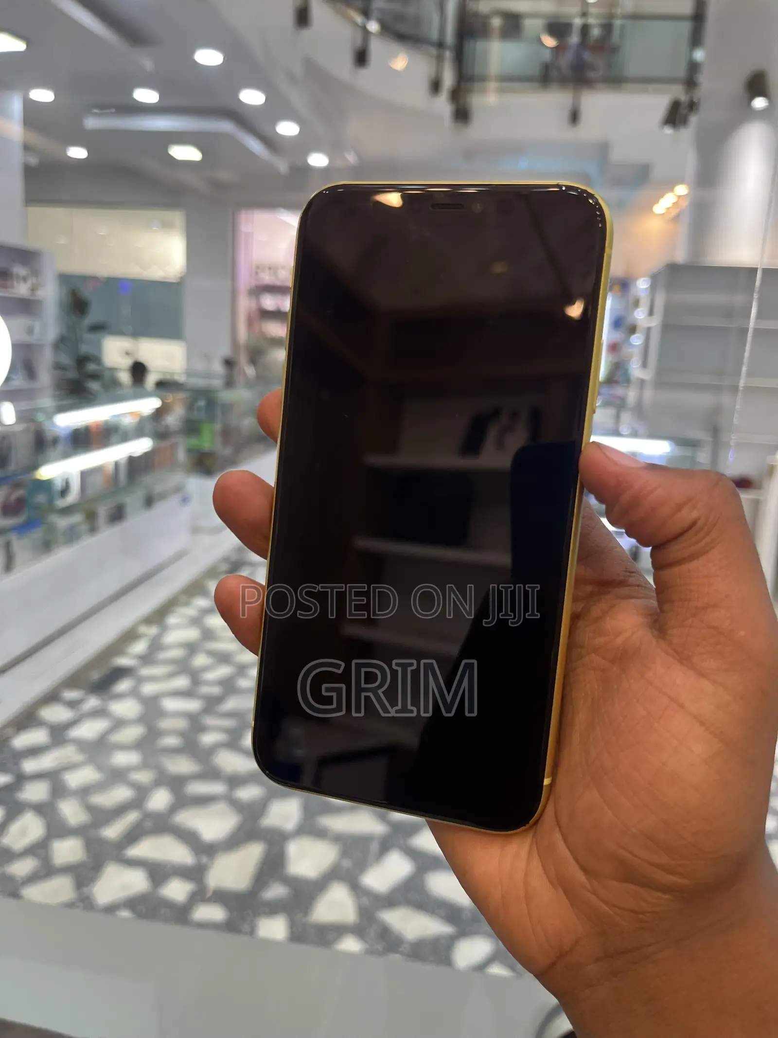 Apple iPhone 11 128 GB Yellow