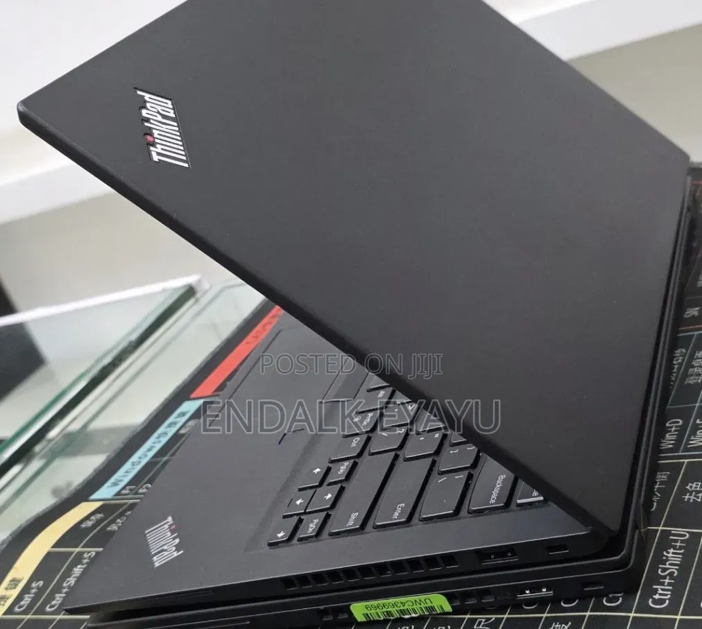 New Laptop Lenovo ThinkPad T14s Gen 1 16GB AMD Ryzen 5 SSD 512GB