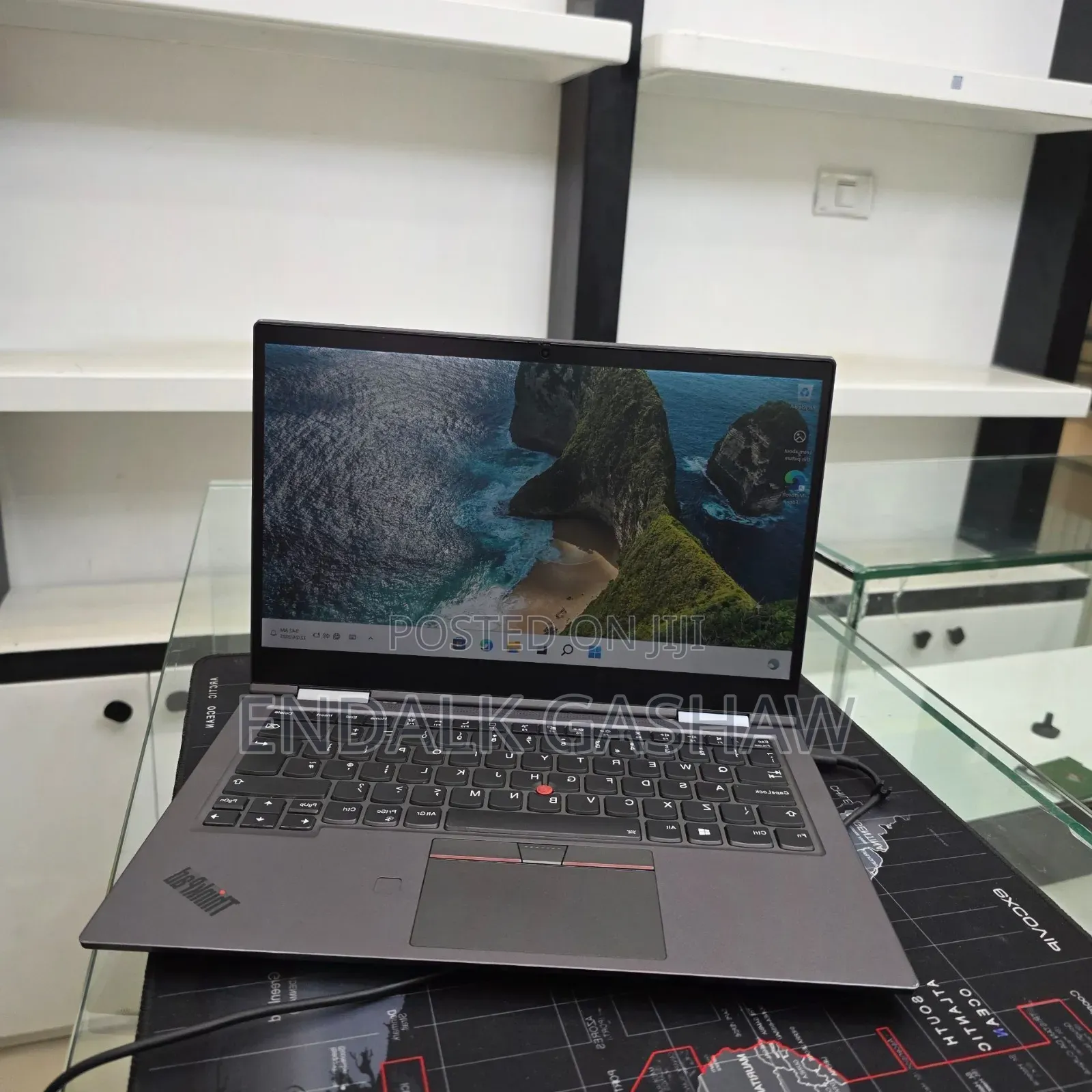 New Laptop Lenovo ThinkPad X1 Yoga 16GB Intel Core i7 SSD 512GB