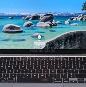 New Laptop Apple MacBook Air 2022 M2 16GB Apple M2 SSD 256GB