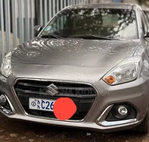 Suzuki Dzire 2022 Silver