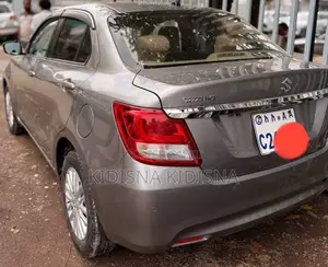 Suzuki Dzire 2022 Silver