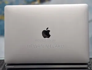 New Laptop Apple MacBook Pro 2020 M1 8GB Apple M1 SSD 512GB