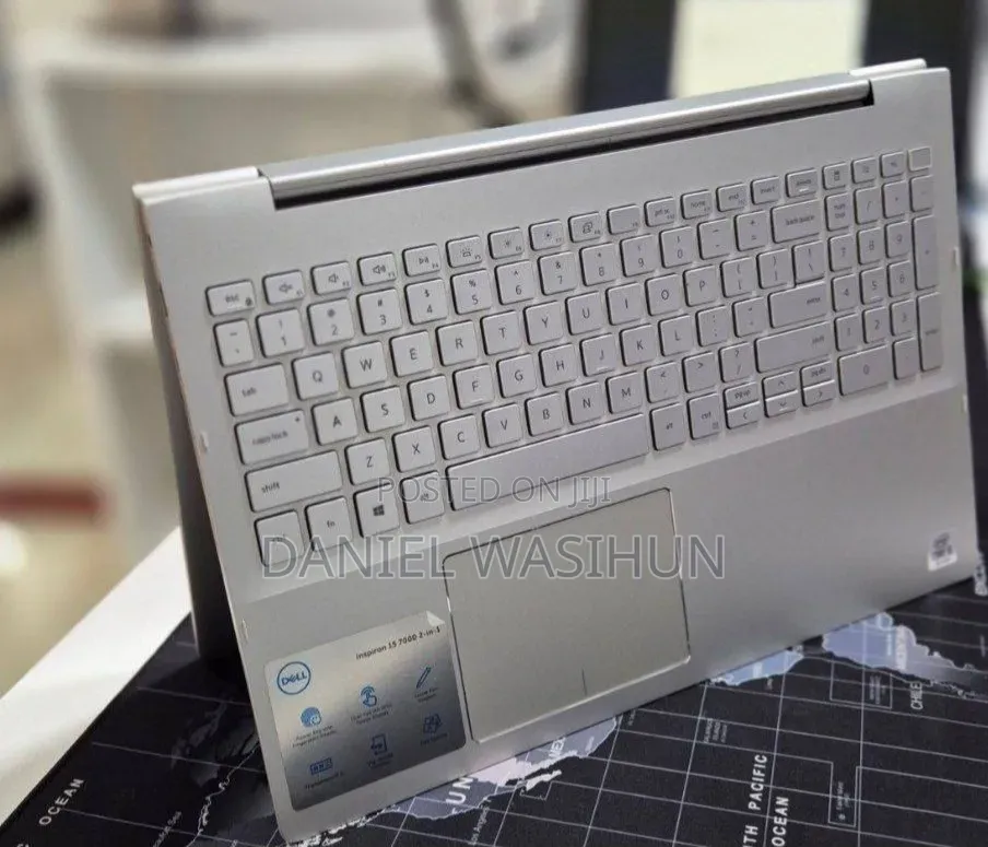New Laptop Dell Inspiron 15 8GB Intel Core i5 SSD 256GB