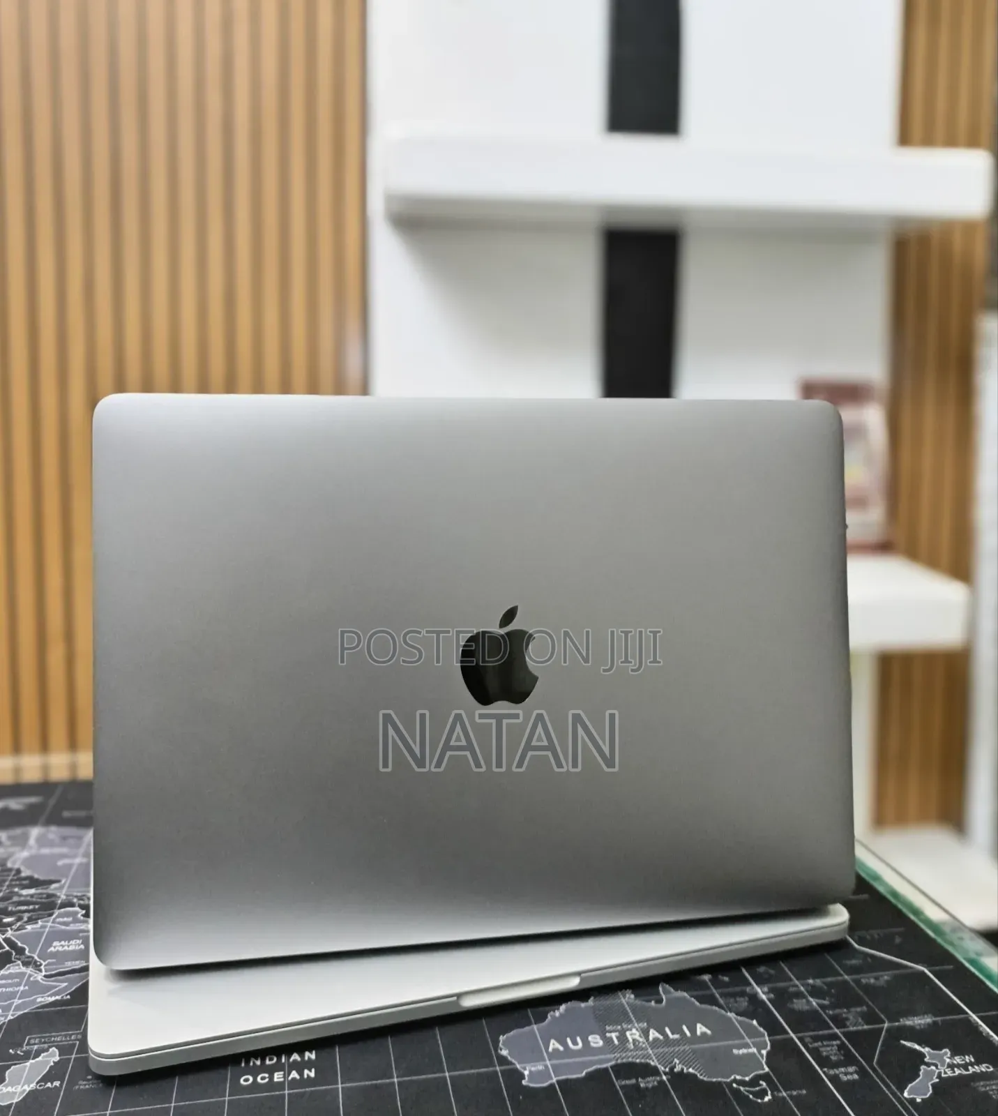 New Laptop Apple MacBook Pro 2017 16GB Intel Core i5 SSD 256GB