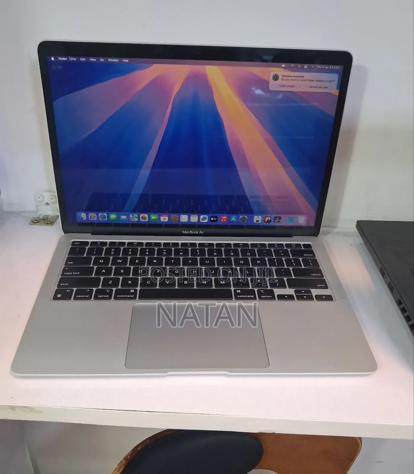 New Laptop Apple MacBook Air 2020 M1 8GB Apple M1 SSD 512GB