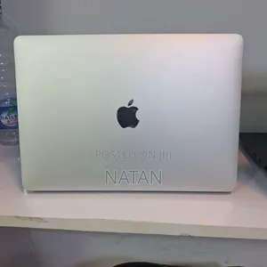 New Laptop Apple MacBook Air 2020 M1 8GB Apple M1 SSD 512GB