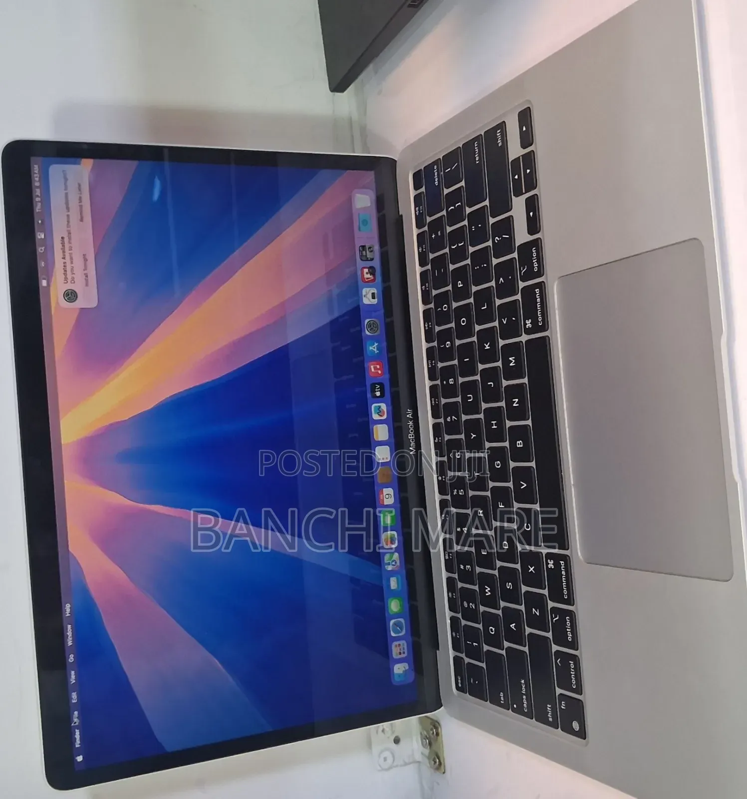 New Laptop Apple MacBook Air 2020 M1 8GB Apple M1 SSD 256GB