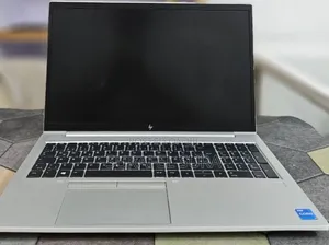 New Laptop HP ZBook Firefly G8 16GB Intel Core i7 SSD 512GB
