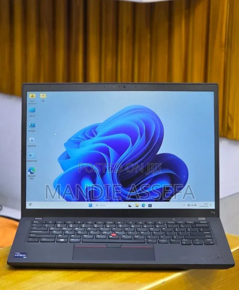 New Laptop Lenovo ThinkPad T14s G4 16GB Intel Core i5 SSD 512GB