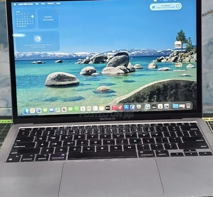 New Laptop Apple MacBook Air 2020 M1 8GB Apple M1 SSD 256GB
