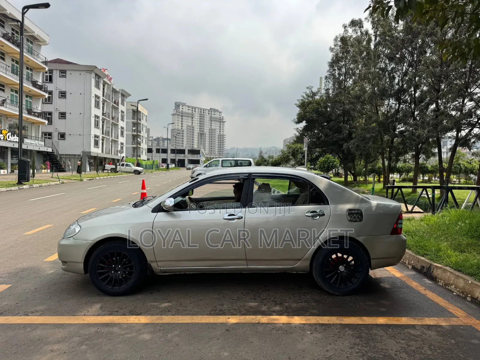 Toyota Corolla 2003 Gold