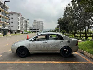 Toyota Corolla 2003 Gold