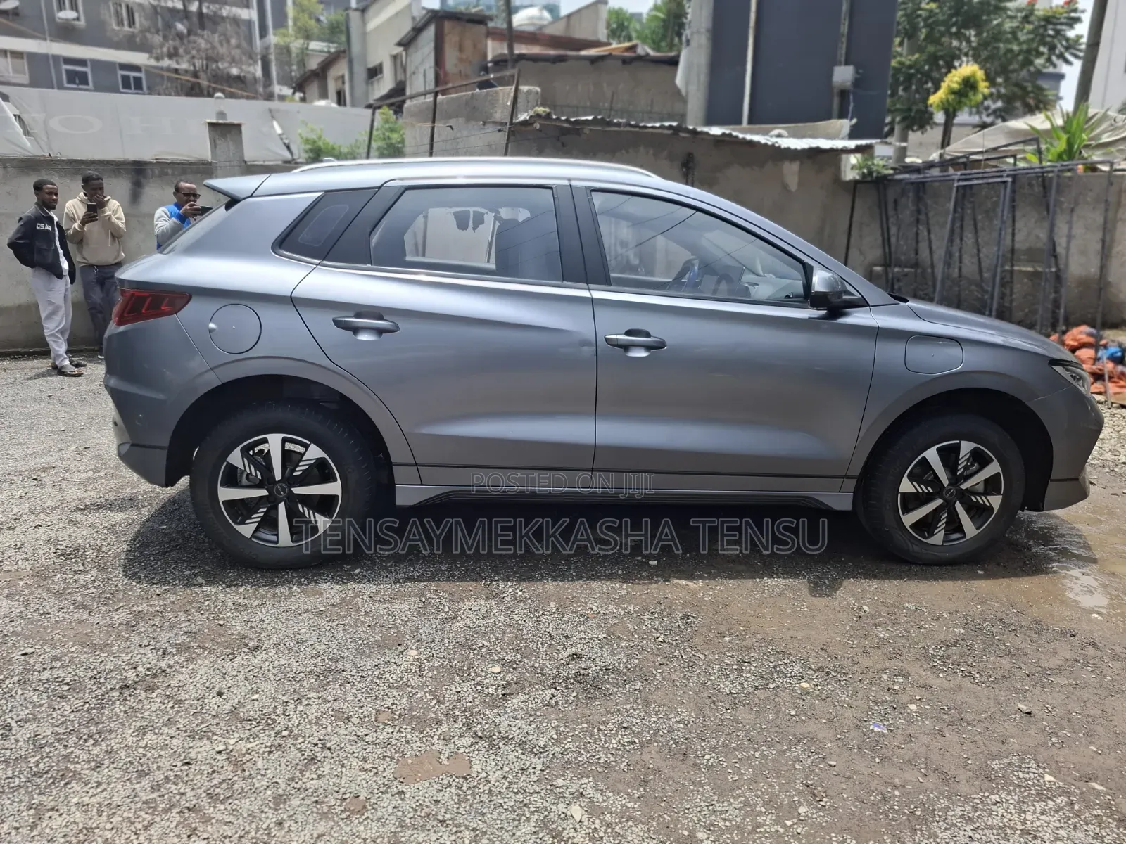 New BYD E2 43 kWh 94 hp FWD 2024 Gray