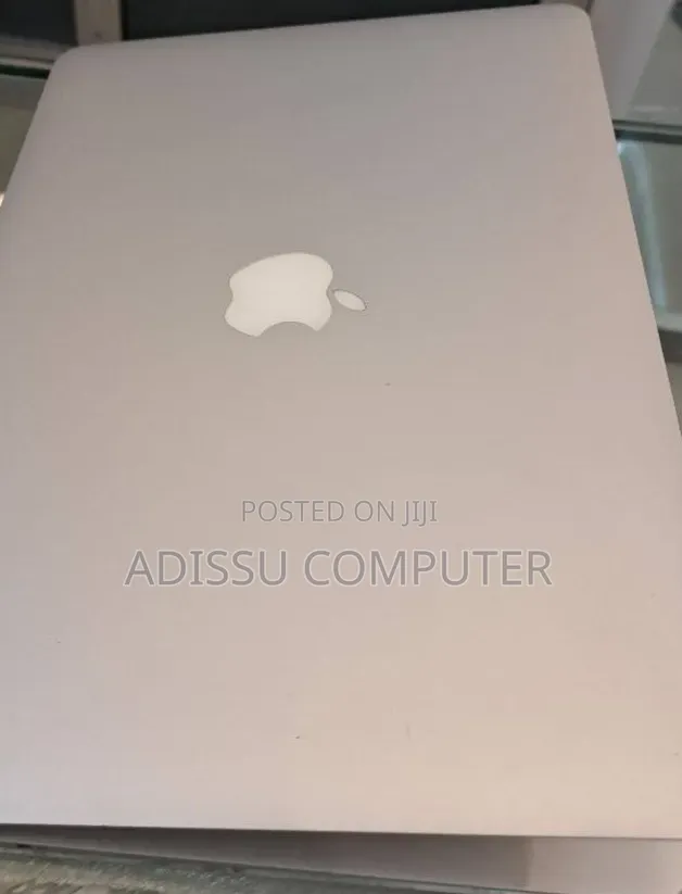 New Laptop Apple MacBook Air 2020 M1 8GB Intel Core i5 SSD 128GB