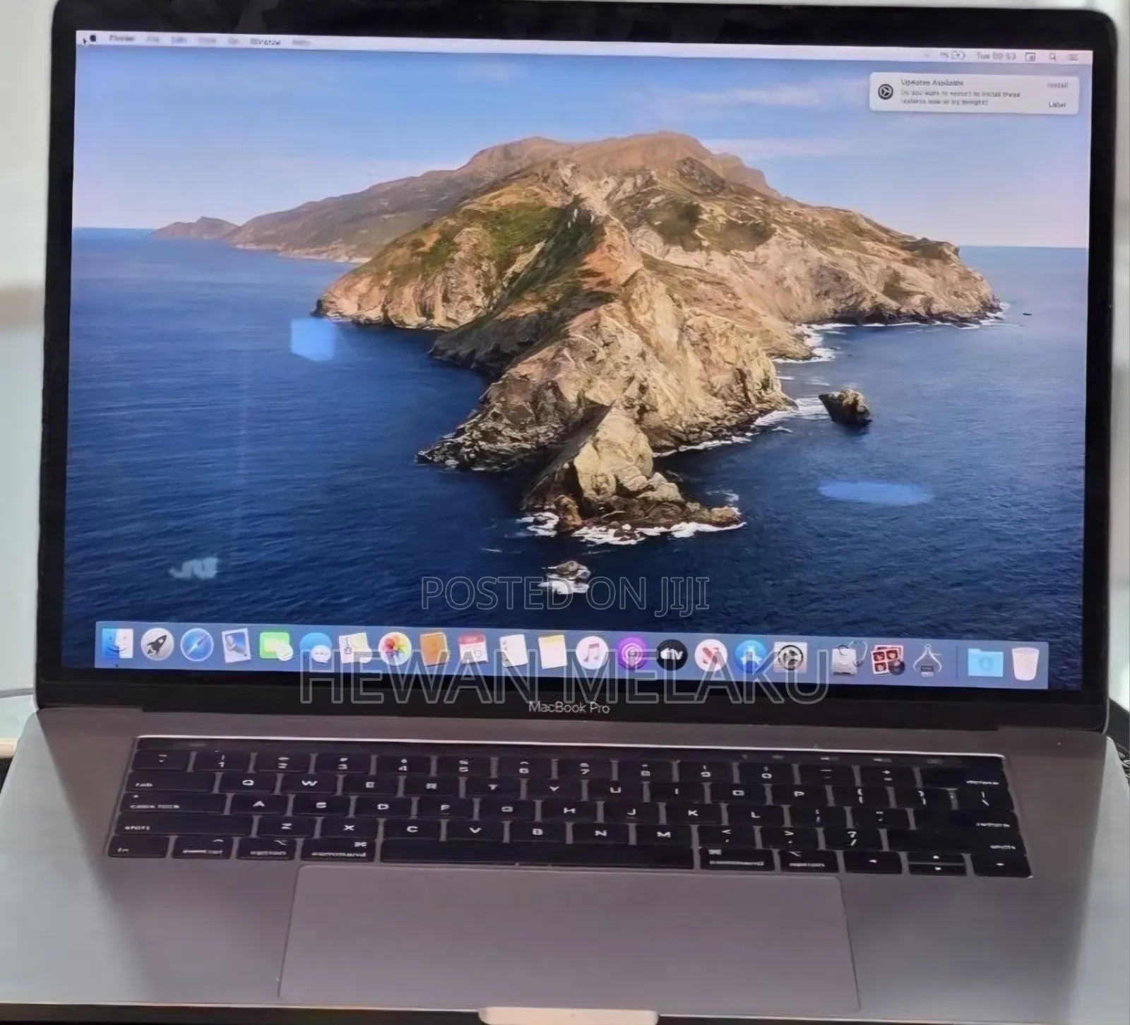 New Laptop Apple MacBook Pro 2018 32GB Intel Core i7 SSD 1T