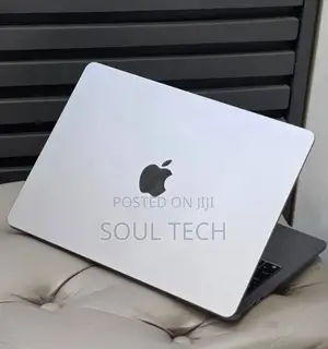 New Laptop Apple MacBook Air 2022 M2 8GB Apple M2 SSD 256GB