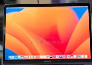 New Laptop Apple MacBook Pro 2017 16GB Intel Core i7 SSD 512GB
