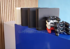 PS4 Slim Dubai Imported | 2 Original Joystick