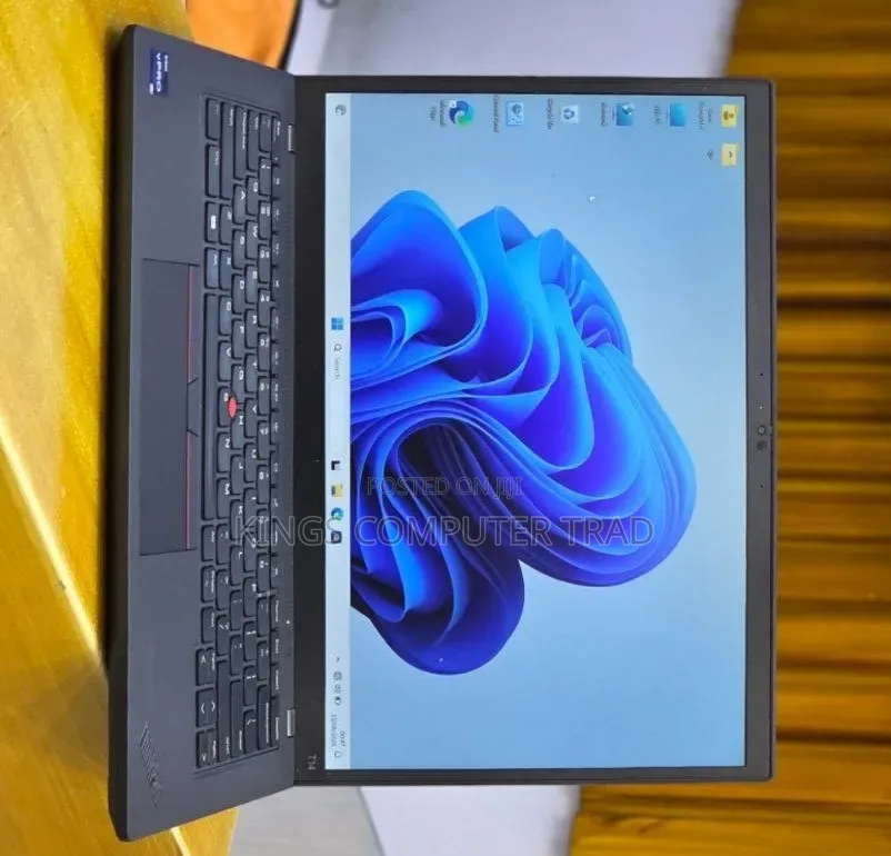 New Laptop Lenovo ThinkPad T14 16GB Intel Core i5 SSD 512GB